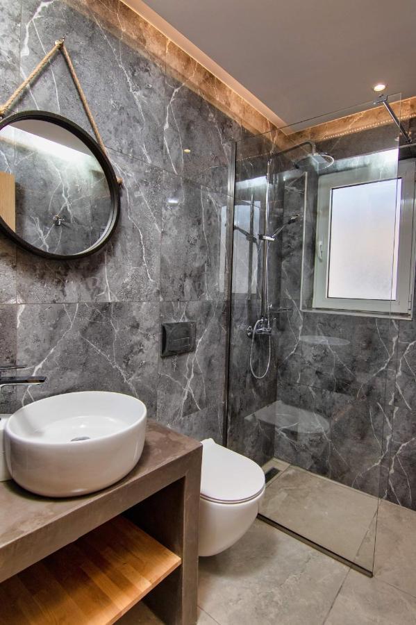 Luxury Apartment In The Center Rhodes City Eksteriør bilde